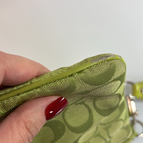 Coach | Apple 🍏 Lime Y2K Signature C Monogram Jacquard Swingpack - Picture 9 of 10